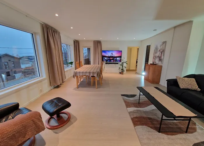 Apartment With Fantastic View And Parking